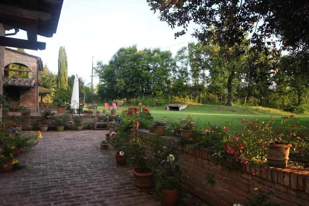 Tenuta La Santissima San Rocco a Pilli Eksteriør bilde